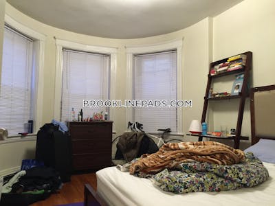 Brookline 2 Beds 1 Bath  Washington Square - $2,950