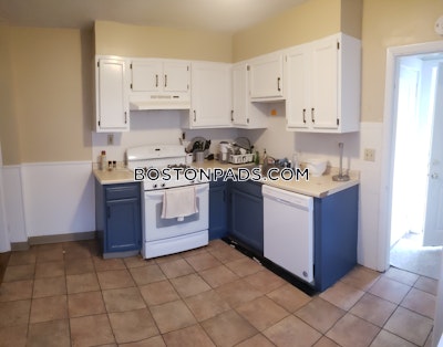 Brighton 3 Beds 1 Bath Boston - $4,000