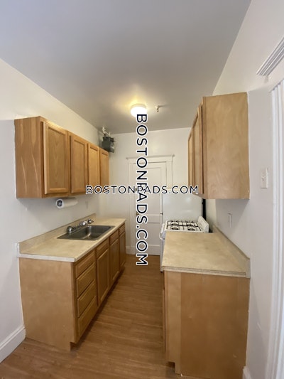 Fenway/kenmore 1 Bed 1 Bath BOSTON Boston - $2,825 No Fee