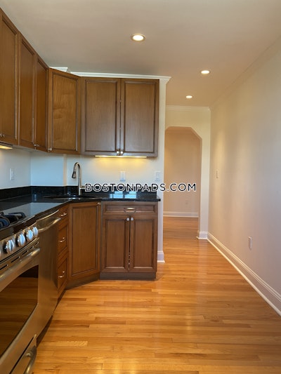 Cambridge Beautiful 2 Bed in Harvard Square!  Harvard Square - $4,395