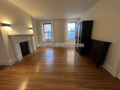 Back Bay Back Bay's Beautiful 2 Bed! Boston - $4,500