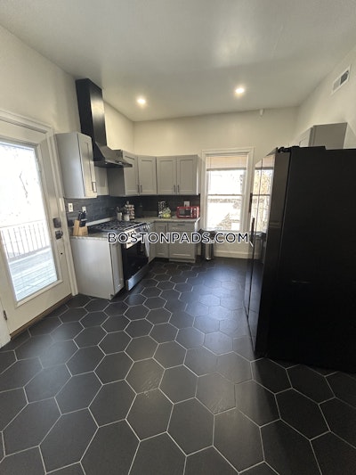 Dorchester 4 Bed 2 Bath BOSTON Boston - $4,550