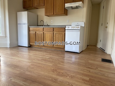 Quincy 1 Bed 1 Bath  Quincy Center - $1,800 50% Fee