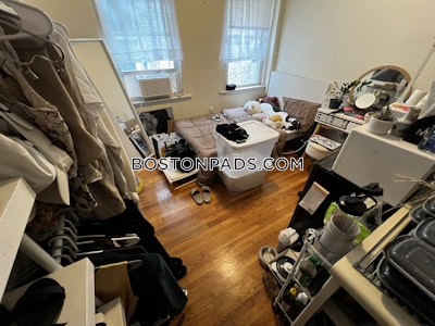 Mission Hill Studio 1 Bath Boston - $1,595 50% Fee