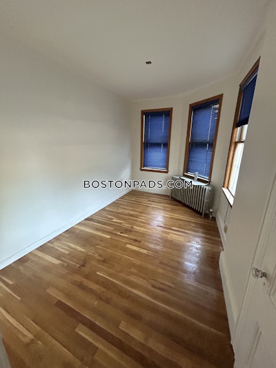 Brookline 3 Beds 1 Bath  Brookline Village - $3,000