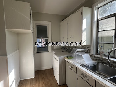 Somerville 6 Beds 2 Baths  Tufts - $7,000