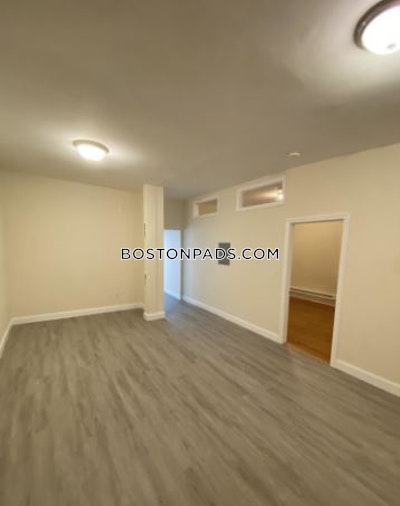 Fenway/kenmore 3 Beds 1.5 Baths on Aberdeen St in Boston Boston - $4,750