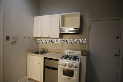 Bay Village Apartment for rent Studio 1 Bath Boston - $2,500