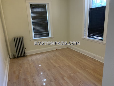 Brookline Apartment for rent 1 Bedroom 1 Bath  Coolidge Corner - $2,500